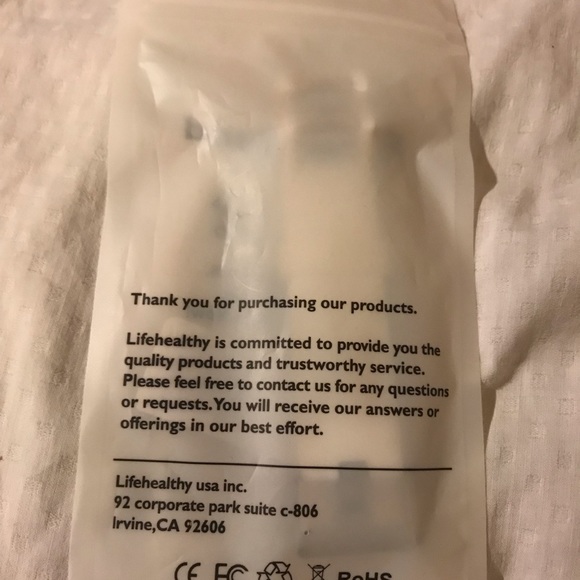 Fitbit Charge 2 Strap in White Unopened! - Picture 3 of 3